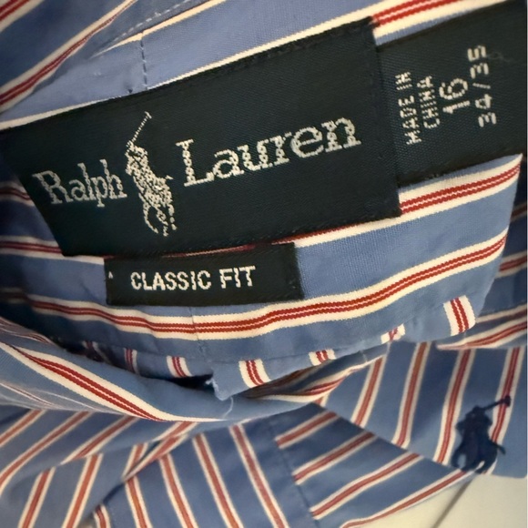 Ralph Lauren Classic Fit Button-Down Shirt - Picture 6 of 6